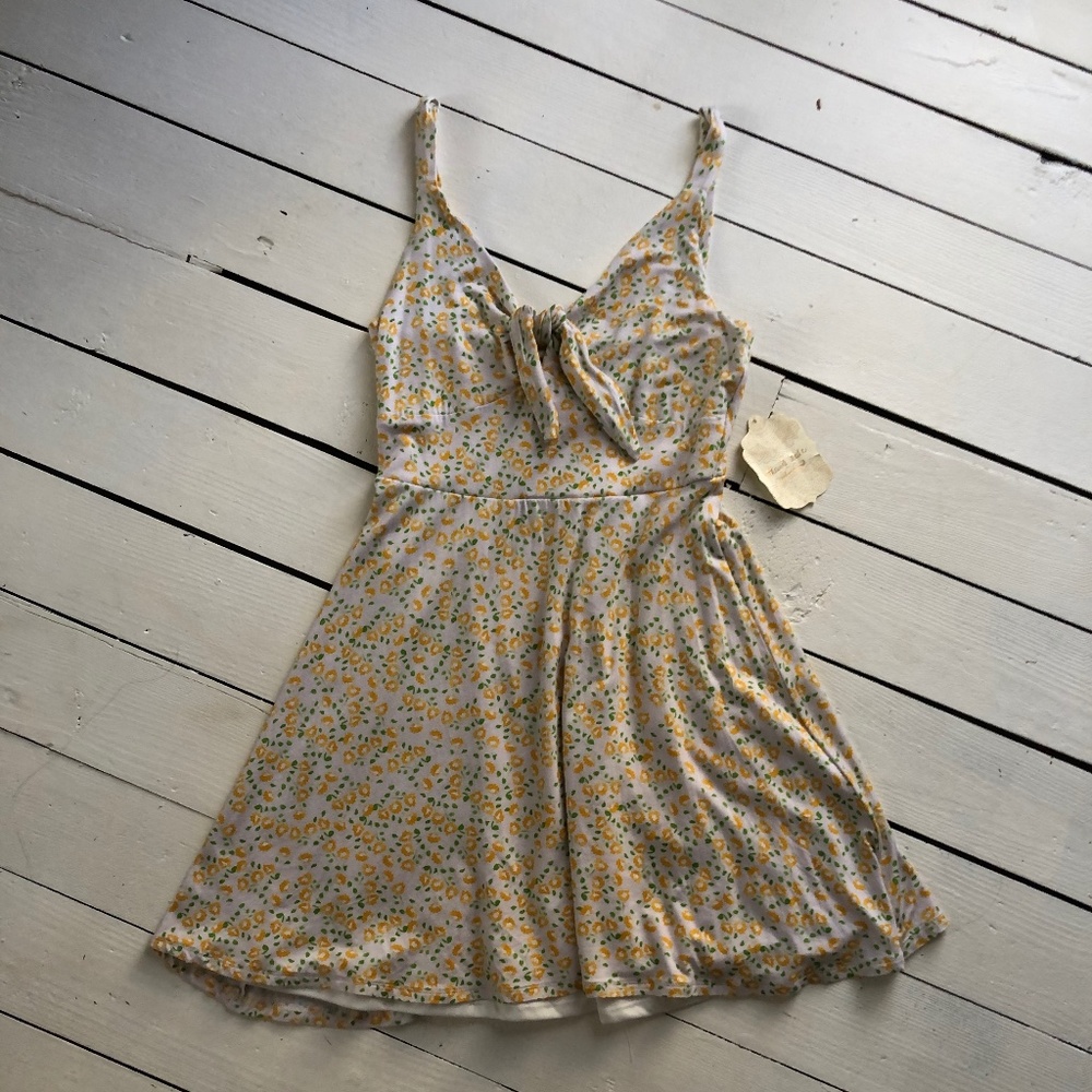 Floral tie dress